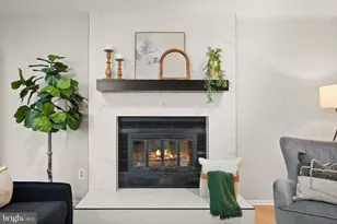 2592 John Milton Dr, Herndon, VA 20171 - Photo 23