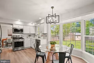 2592 John Milton Dr, Herndon, VA 20171 - Photo 21