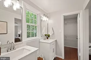 2592 John Milton Dr, Herndon, VA 20171 - Photo 33