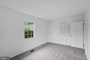 4136 Meadow Hill Ln, Fairfax, VA 22033 - Photo 23