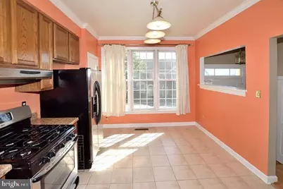 3726 Huntley Meadows Lane, Alexandria, VA 22306 - Photo 7