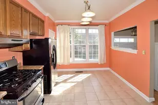 3726 Huntley Meadows Ln, Alexandria, VA 22306 - Photo 7