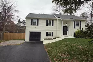 6214 Franconia Forest Ln, Alexandria, VA 22310 - Photo 3