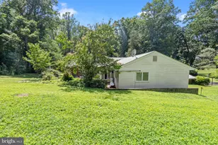 5135 Summit Dr, Fairfax, VA 22030 - Photo 49