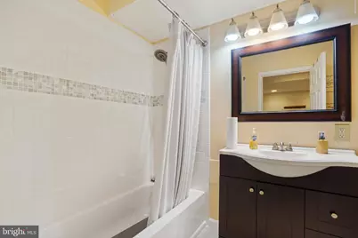 5135 Summit Drive, Fairfax, VA 22030 - Photo 41