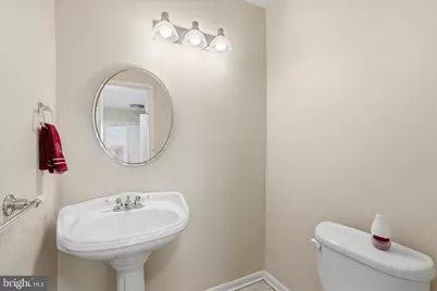 2438 Southgate Square, Reston, VA 20191 - Photo 11