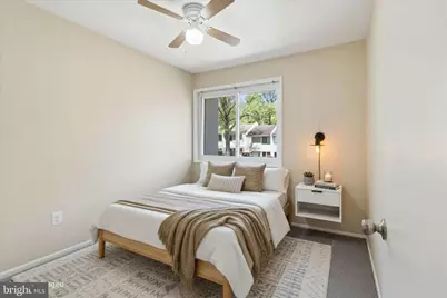 2438 Southgate Square, Reston, VA 20191 - Photo 15