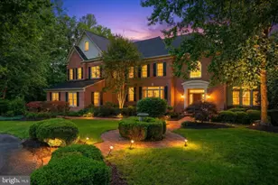 891 Chinquapin Rd, McLean, VA 22102 - Photo 3