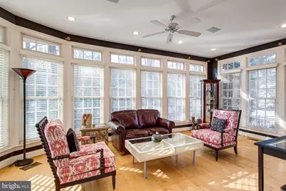 891 Chinquapin Road, McLean, VA 22102 - Photo 9