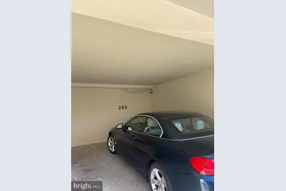 8407 Orinda Court #282, Alexandria, VA 22309 - Photo 23