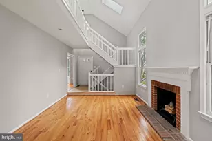 8405 Hollis Ln, Vienna, VA 22182 - Photo 5