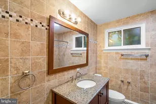 2306 Barbour Rd, Falls Church, VA 22043 - Photo 27