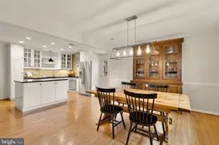 6800 Riata Ct, Springfield, VA 22153 - Photo 9