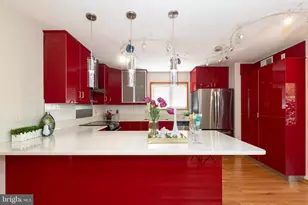 513 Springvale Rd, Great Falls, VA 22066 - Photo 7