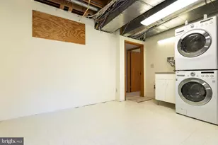 513 Springvale Rd, Great Falls, VA 22066 - Photo 77