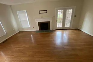 7429 Salford Ct, Alexandria, VA 22315 - Photo 3