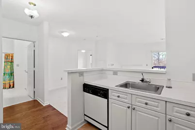 2204 Westcourt Lane #105, Herndon, VA 20170 - Photo 17