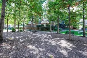 2204 Westcourt Ln, Herndon, VA 20170 - Photo 43