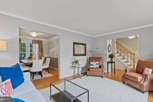 9751 Ironmaster Dr, Burke, VA 22015 - Photo 7