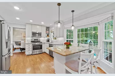 9751 Ironmaster Drive, Burke, VA 22015 - Photo 15