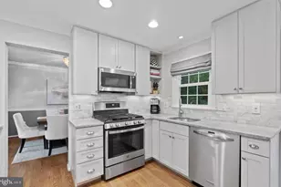 9751 Ironmaster Dr, Burke, VA 22015 - Photo 11