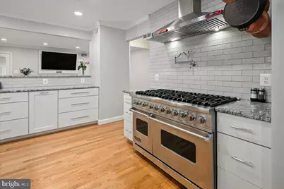 9426 Mount Vernon Circle, Alexandria, VA 22309 - Photo 11