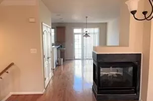 12035 Overbridge Ln, Fairfax, VA 22030 - Photo 9