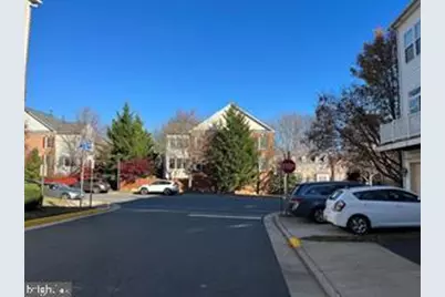 12035 Overbridge Lane, Fairfax, VA 22030 - Photo 17