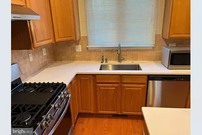 12035 Overbridge Lane, Fairfax, VA 22030 - Photo 5