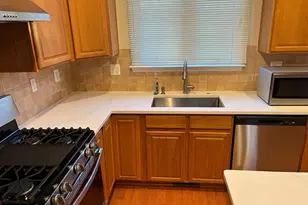 12035 Overbridge Ln, Fairfax, VA 22030 - Photo 5