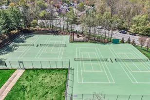 5840 Watermark Cir, Centreville, VA 20120 - Photo 39