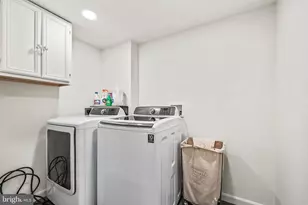 5840 Watermark Cir, Centreville, VA 20120 - Photo 25