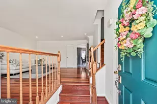 5840 Watermark Cir, Centreville, VA 20120 - Photo 3