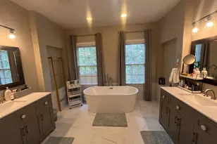 7443 Carriage Hills Dr, McLean, VA 22102 - Photo 9