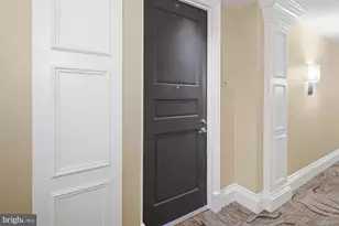 8220 Crestwood Heights Dr, McLean, VA 22102 - Photo 11