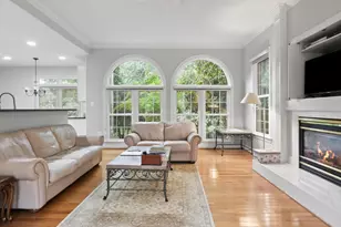 7952 Blitz Ct, Dunn Loring, VA 22027 - Photo 13