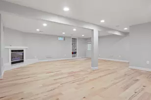 7952 Blitz Ct, Dunn Loring, VA 22027 - Photo 43