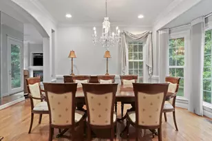 7952 Blitz Ct, Dunn Loring, VA 22027 - Photo 11