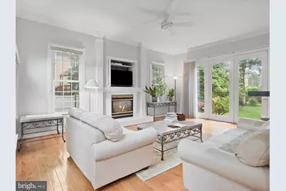 7952 Blitz Court, Dunn Loring, VA 22027 - Photo 15