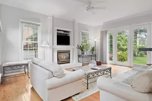 7952 Blitz Ct, Dunn Loring, VA 22027 - Photo 15