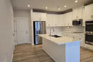 13556 Innovation Station Loop, Herndon, VA 20171 - Photo 3