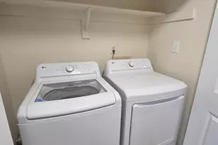 2220 Cedar Mill Ct, Vienna, VA 22182 - Photo 29