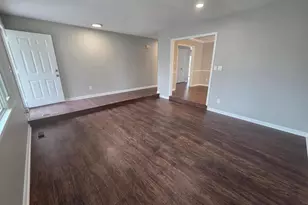 2220 Cedar Mill Ct, Vienna, VA 22182 - Photo 3