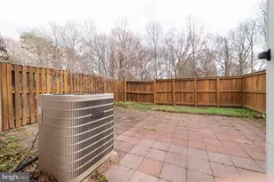 5569 Caithness Ct, Fairfax, VA 22032 - Photo 15