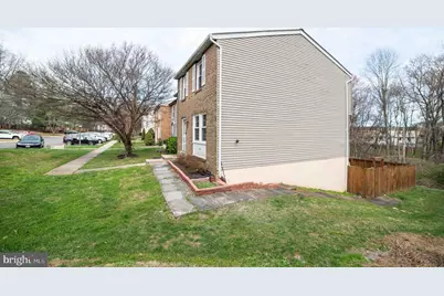 5569 Caithness Court, Fairfax, VA 22032 - Photo 5