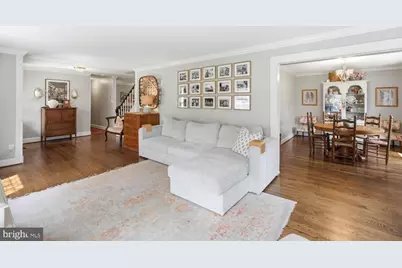 9822 Wolcott Drive, Burke, VA 22015 - Photo 9