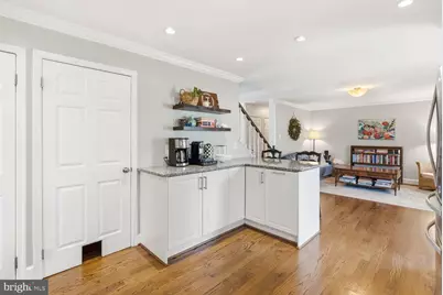 9822 Wolcott Drive, Burke, VA 22015 - Photo 17