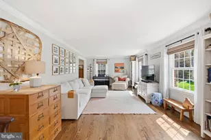 9822 Wolcott Dr, Burke, VA 22015 - Photo 7