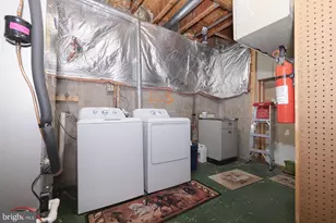 1703 Whisperhill Dr, Reston, VA 20194 - Photo 25