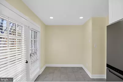 5866 Bridgetown Ct, Burke, VA 22015 - Photo 15